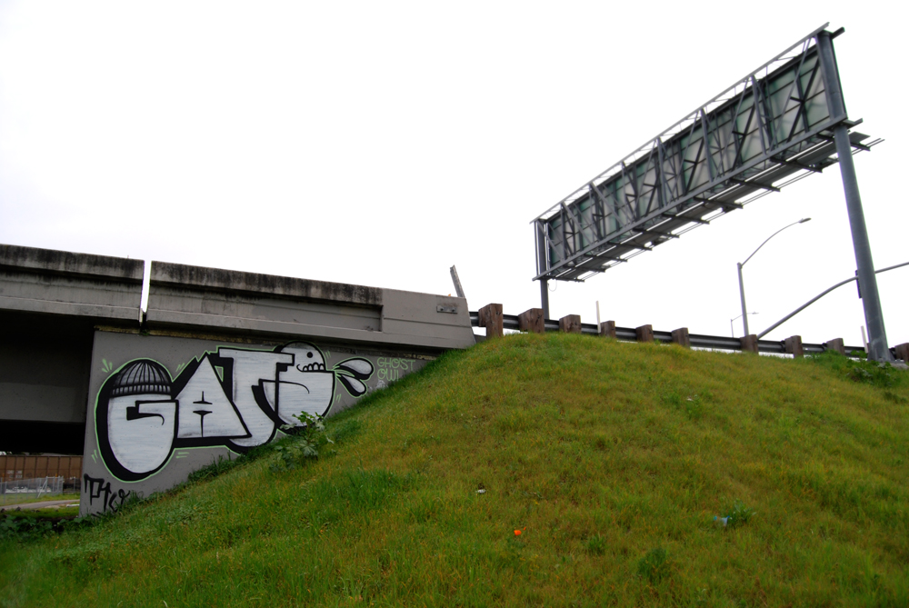 GATS Throwie Letters - East Bay Graffiti. 